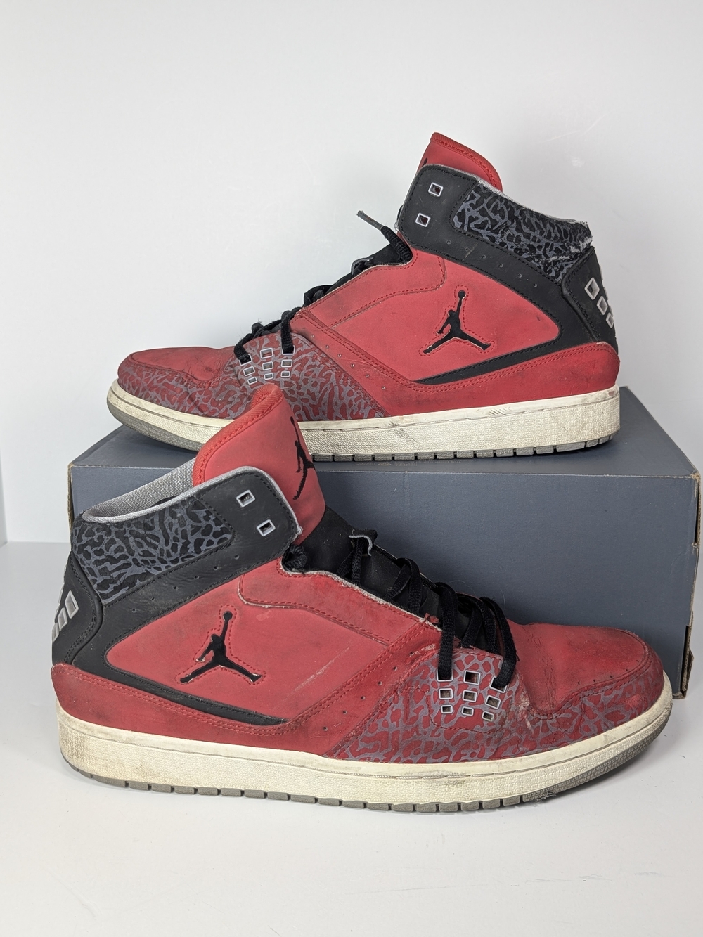 Nike Air Jordan 1 Flight Fire Red Black Cement Elephant Size 12